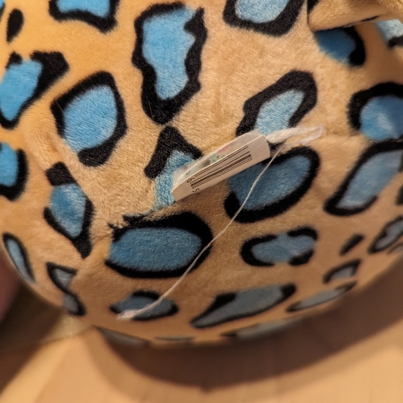 Squishmallows honeydew and liv - Picture 3 of 7